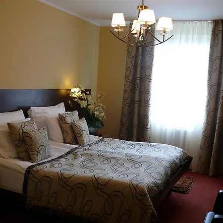 Szálloda Antares 4*