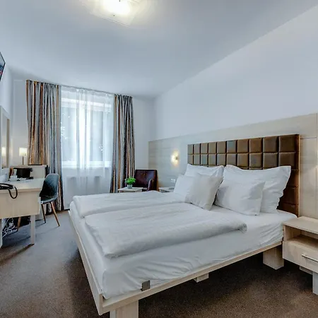 Hotel Antares Pressburg