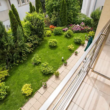 Hotel Antares Pressburg