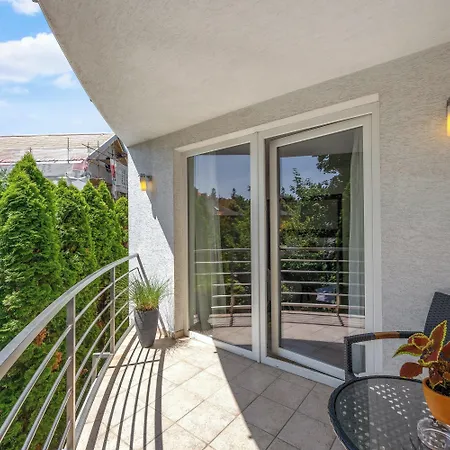 Antares 4* Pressburg