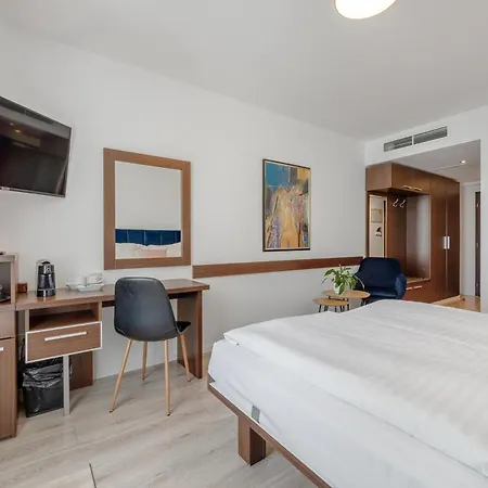 Hotel Antares