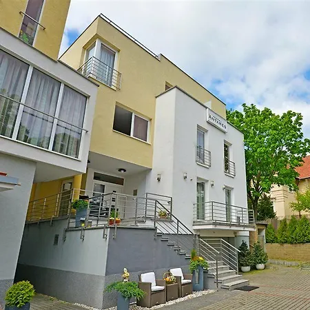 Antares 호텔 브라티슬라바